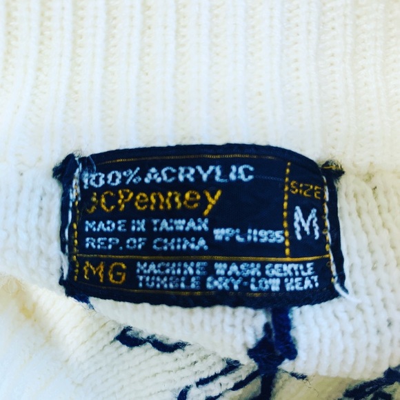 Northern Isles Chunky Ribbed Knit Grandpa Sweater - Picture 6 of 6